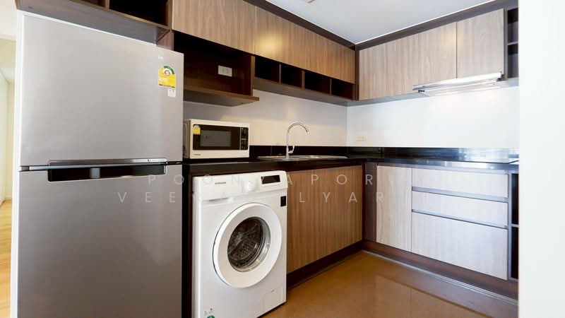 Focus Ploenchit, Bangkok, Soi Sukhumvit 2, Khlong Toei, Khlong Toei, Bangkok, 2 Bedrooms, 73 sqm, Condo For Sale, by Poonyaporn Veerabulyarit, 500235419 - DDproperty.com