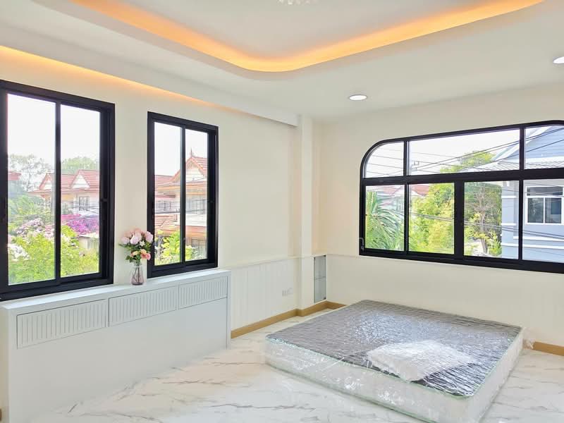 หมู่บ้านพนาสนธิ์การ์เด้นโฮม6, Bangkok, Sam Wa Tawan Tok, Khlong Sam Wa, Bangkok, 4 Bedrooms, 304 sqm, Single Detached House For Sale, by ชลิภา ชัยยะกุลภา, 500235426 - DDproperty.com