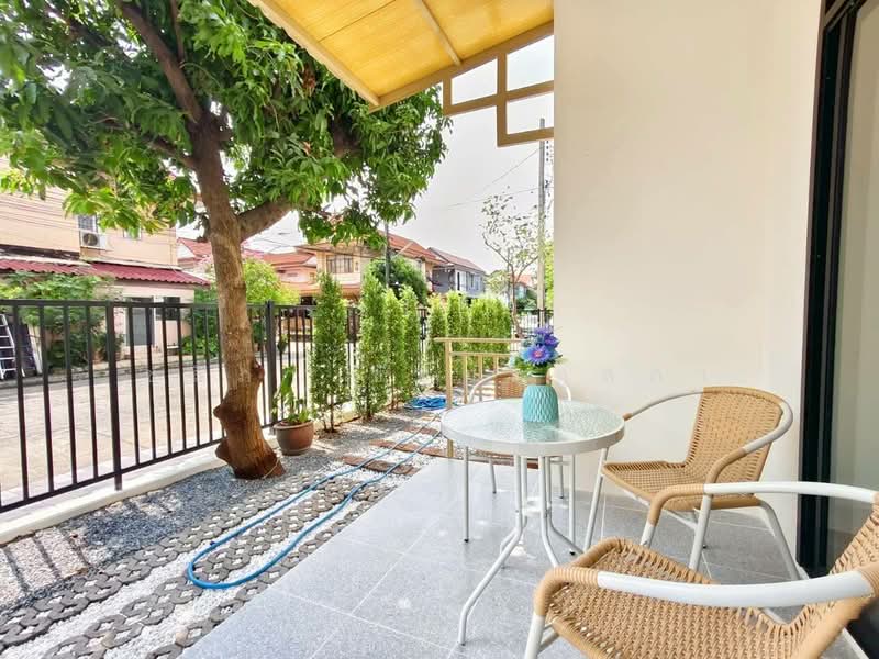 หมู่บ้านพนาสนธิ์การ์เด้นโฮม6, Bangkok, Sam Wa Tawan Tok, Khlong Sam Wa, Bangkok, 4 Bedrooms, 304 sqm, Single Detached House For Sale, by ชลิภา ชัยยะกุลภา, 500235426 - DDproperty.com