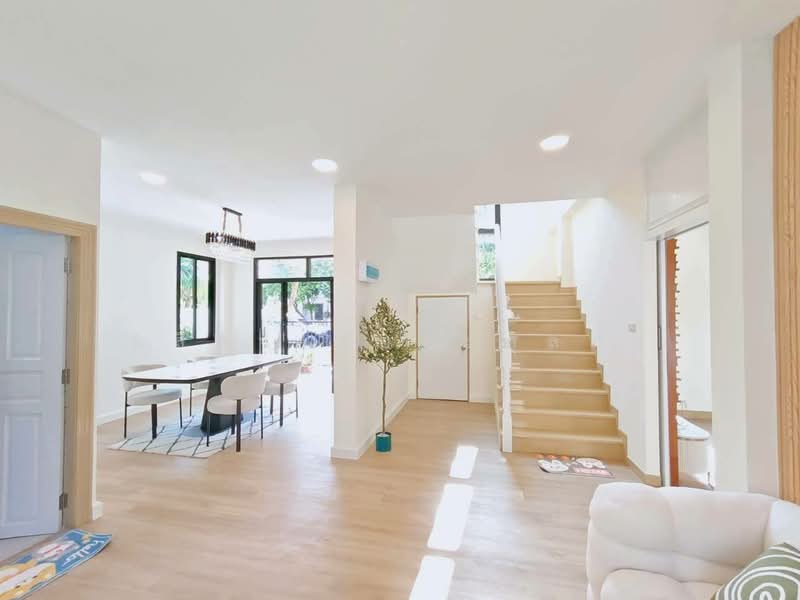 หมู่บ้านพนาสนธิ์การ์เด้นโฮม6, Bangkok, Sam Wa Tawan Tok, Khlong Sam Wa, Bangkok, 4 Bedrooms, 304 sqm, Single Detached House For Sale, by ชลิภา ชัยยะกุลภา, 500235426 - DDproperty.com