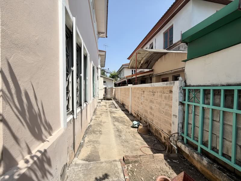 Chaiyaphruek Soi Wat Lat Pladuk, Nonthaburi, นนทบุรี  บางบัวทอง  บางรักพัฒนา, Bang Rak Pattana, Bang Bua Thong, Nonthaburi, 3 Bedrooms, 162 sqm, Single Detached House For Sale, by จิรกิตติ์ (คิม)เจริญบัณฑิตสกุล, 500235436 - DDproperty.com