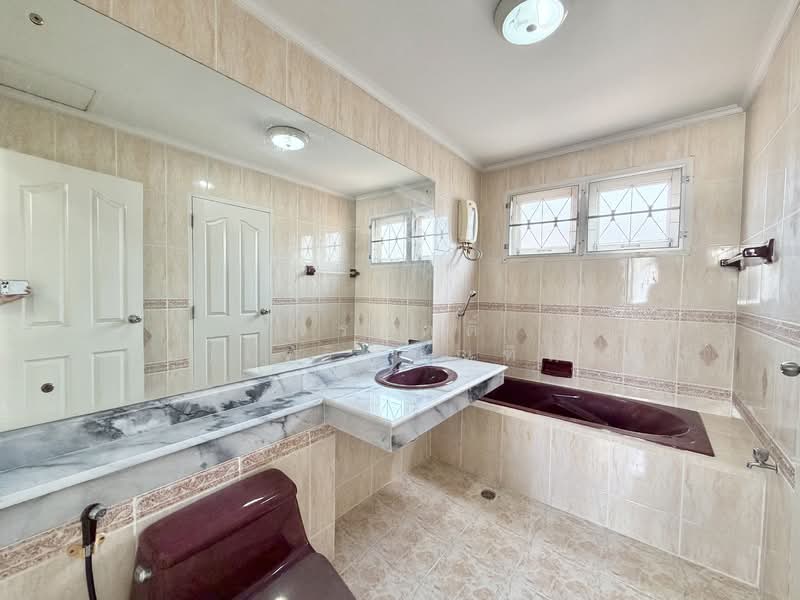 Chaiyaphruek Soi Wat Lat Pladuk, Nonthaburi, นนทบุรี  บางบัวทอง  บางรักพัฒนา, Bang Rak Pattana, Bang Bua Thong, Nonthaburi, 3 Bedrooms, 162 sqm, Single Detached House For Sale, by จิรกิตติ์ (คิม)เจริญบัณฑิตสกุล, 500235436 - DDproperty.com