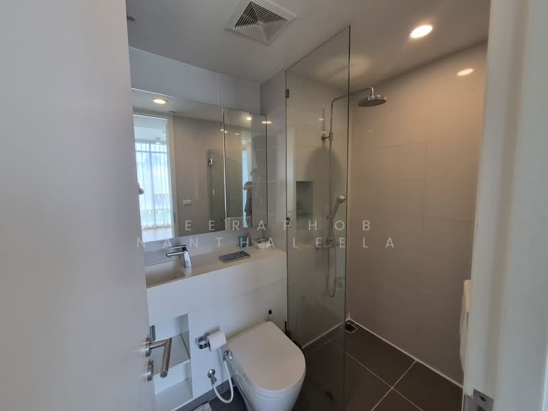 Siamese Surawong, Bangkok, Sap Road, Si Phraya, Bang Rak, Bangkok, 2 Bedrooms, 80 sqm, Condo For Rent, by Teeraphob Nanthaleela, 500235449 - DDproperty.com