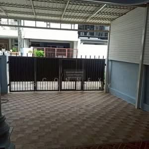 ขาย - หมู่บ้าน 84 แมนชั่น : Baan 84 Mansion, กรุงเทพ