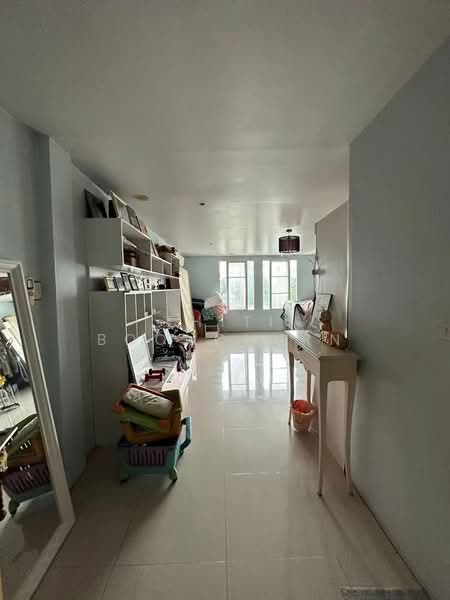Townhouse, Soi Pridi Banomyong, Near BTS Phra Khanong, Bangkok, Suan Luang, Suan Luang, Bangkok, 4 Bedrooms, 250 sqm, Townhouse For Rent, by Thiti Boonchurn, 500235470 - DDproperty.com