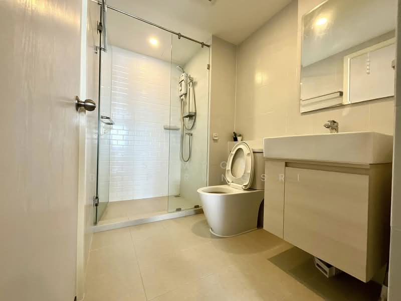 Chewathai Hallmark Ladprao-Chokchai 4, Bangkok, 959 Sangkhom Songkhor Road, Saphan Song, Wang Thonglang, Bangkok, 1 Bedroom, 40 sqm, Condo For Rent, by Sompob Buaparungsri, 500235484 - DDproperty.com