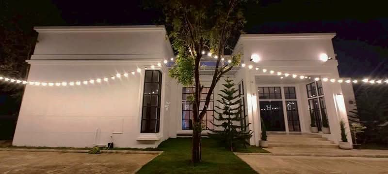 ทำเล BTS แบริ่ง ให้เช่าอาคารพร้อมที่ดิน เนื้อที่เกือบ 1 ไร่ บ้านสวยแต่งครบ เหมาะทำออฟฟิศ จดบริษัทได้, กรุงเทพ, สุขุมวิท 107, บางนาใต้, บางนา, กรุงเทพ, 250 ตร.ม., บ้านเดี่ยว ให้เช่า, โดย บุษบา รัตนวงษ์ชัย, 500235487 - DDproperty.com