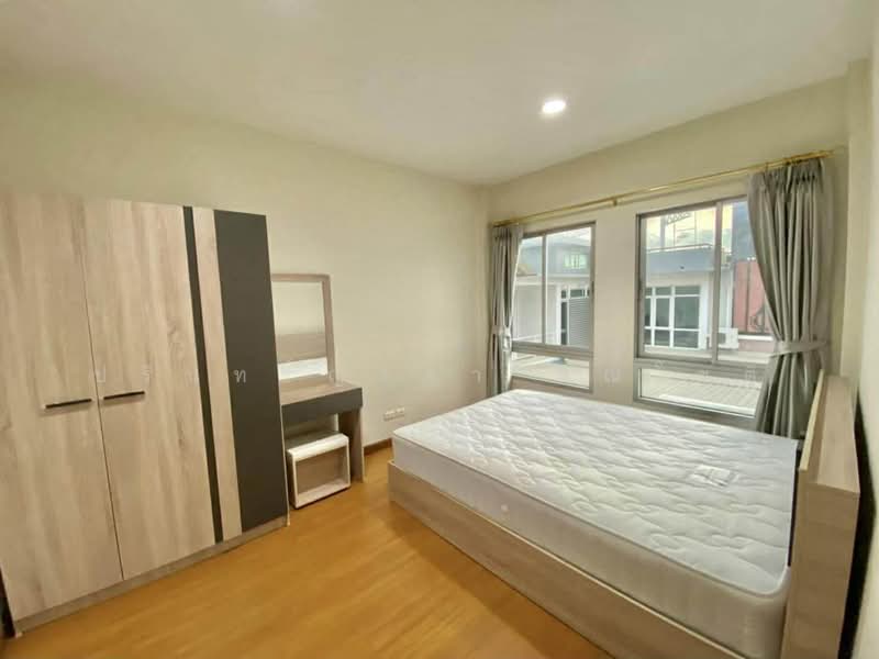 Urbanion Rama 9-Wongwaen, Bangkok, 80 Krungthep Kreetha Road, Saphan Sung, Saphan Sung, Bangkok, 3 Bedrooms, 159 sqm, Townhouse For Rent, by ปรินทร์ญาดา ชิณโชติ, 500235491 - DDproperty.com