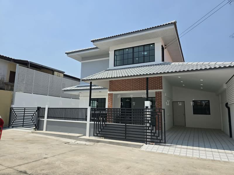 หมู่บ้าน เอกกวิน ถนนเลียบคลองสอง4 คลองสามวา, กรุงเทพ, เลียบคลองสอง, สามวาตะวันตก, คลองสามวา, กรุงเทพ, 200 ตร.ม., บ้านเดี่ยว ขาย, โดย นภัสศรณ์ วงศ์สินไทยกร (นันท์), 500235505 - DDproperty.com