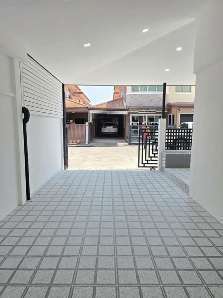 หมู่บ้าน เอกกวิน ถนนเลียบคลองสอง4 คลองสามวา, กรุงเทพ, เลียบคลองสอง, สามวาตะวันตก, คลองสามวา, กรุงเทพ, 200 ตร.ม., บ้านเดี่ยว ขาย, โดย นภัสศรณ์ วงศ์สินไทยกร (นันท์), 500235505 - DDproperty.com