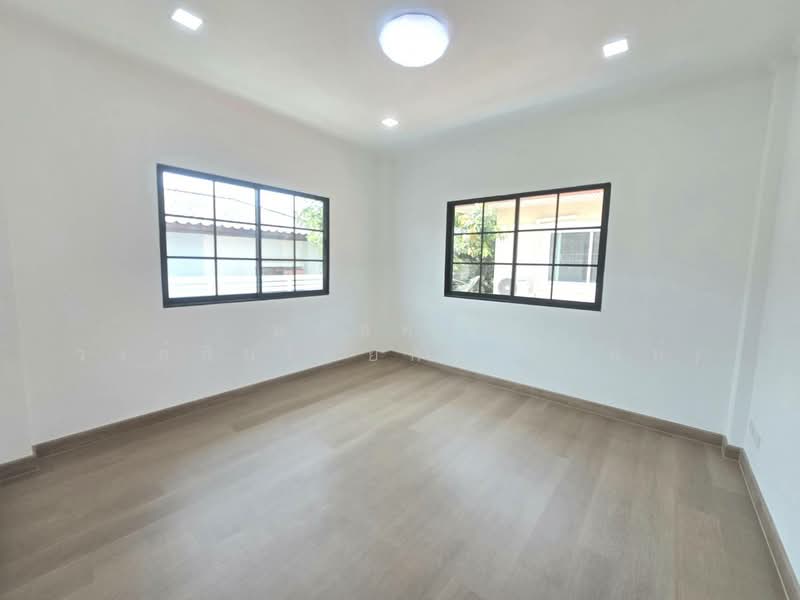 หมู่บ้าน เอกกวิน ถนนเลียบคลองสอง4 คลองสามวา, Bangkok, เลียบคลองสอง, Sam Wa Tawan Tok, Khlong Sam Wa, Bangkok, 5 Bedrooms, 200 sqm, Single Detached House For Sale, by นภัสศรณ์ วงศ์สินไทยกร (นันท์), 500235505 - DDproperty.com