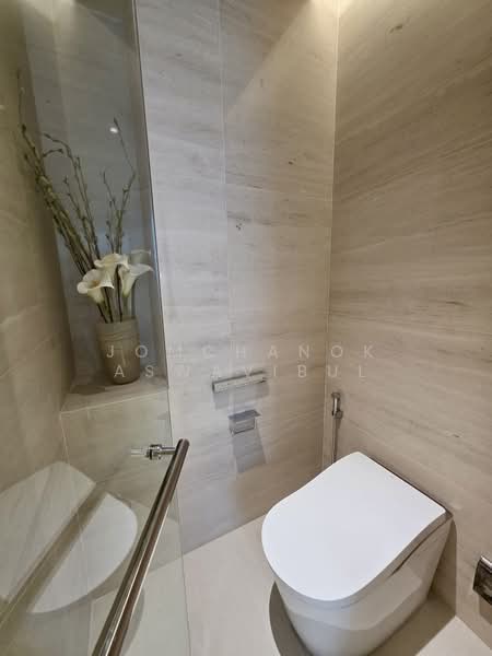 InterContinental Residences Bangkok Asoke, Bangkok, 10 Soi Sukhumvit 16, Khlong Toei, Khlong Toei, Bangkok, 2 Bedrooms, 139 sqm, Condo For Sale, by Jomchanok Aswavibul, 500235532 - DDproperty.com