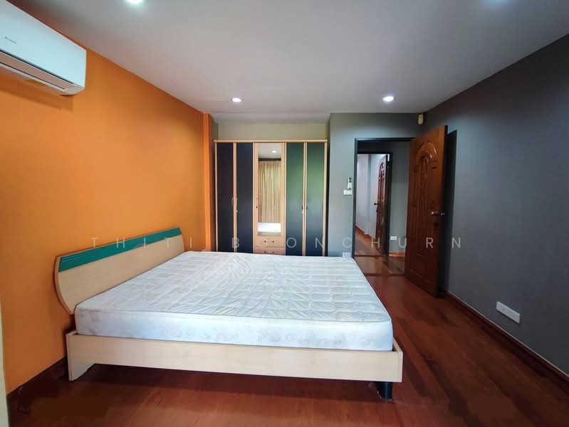 Townhouse, 3 Bedroom, Near BTS Thong Lo, Bangkok, Khong Tan, Khlong Toei, Bangkok, 3 Bedrooms, 170 sqm, Townhouse For Rent, by Thiti Boonchurn, 500235549 - DDproperty.com