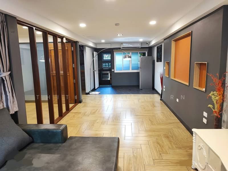 Townhouse, 3 Bedroom, Near BTS Thong Lo, Bangkok, Khong Tan, Khlong Toei, Bangkok, 3 Bedrooms, 170 sqm, Townhouse For Rent, by Thiti Boonchurn, 500235549 - DDproperty.com