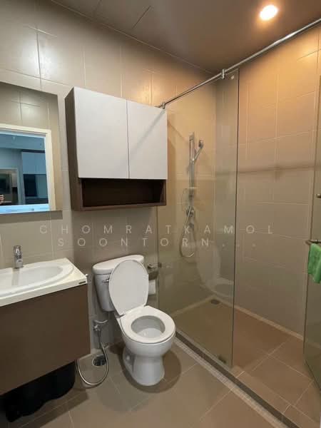 Hive Sathorn, Bangkok, Krung Thonburi Road, Khlong Ton Sai, Khlong San, Bangkok, 2 Bedrooms, 70 sqm, Condo For Rent, by Chomratkamol Soontorntarawong (Gor), 500235551 - DDproperty.com