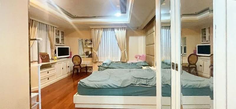 Las Colinas, Bangkok, Sukhumvit 21 Road, Khlongtoei Nua, Watthana, Bangkok, 2 Bedrooms, 186 sqm, Condo For Rent, by Chomratkamol Soontorntarawong (Gor), 500235556 - DDproperty.com
