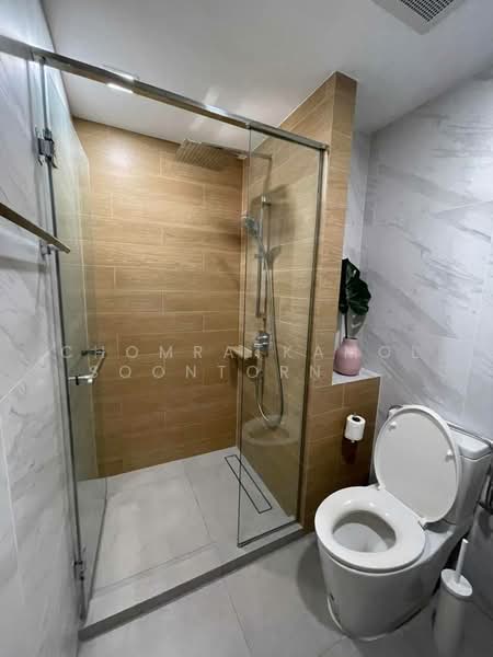 Taka Haus, Bangkok, 99 Soi Ekamai 10, Khlong Tan Nua, Watthana, Bangkok, 2 Bedrooms, 49 sqm, Condo For Rent, by Chomratkamol Soontorntarawong (Gor), 500235587 - DDproperty.com