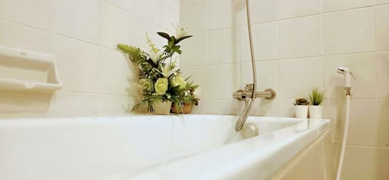 Icon III, Bangkok, 858 Sukhumvit Road, Khlong Tan Nua, Watthana, Bangkok, 1 Bedroom, 63 sqm, Condo For Rent, by Chomratkamol Soontorntarawong (Gor), 500235591 - DDproperty.com