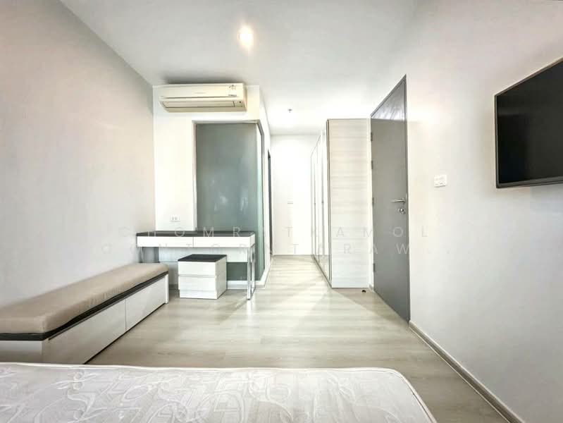 Life Ratchadapisek, Bangkok, 279 Ratchadapisaek Road, Huai Khwang, Huai Khwang, Bangkok, 2 Bedrooms, 62 sqm, Condo For Rent, by Chomratkamol Soontorntarawong (Gor), 500235592 - DDproperty.com