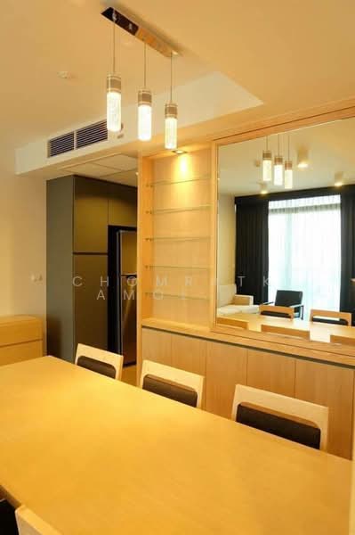 Siamese Surawong, Bangkok, Sap Road, Si Phraya, Bang Rak, Bangkok, 3 Bedrooms, 81 sqm, Condo For Sale, by Chomratkamol Soontorntarawong (Gor), 500235619 - DDproperty.com
