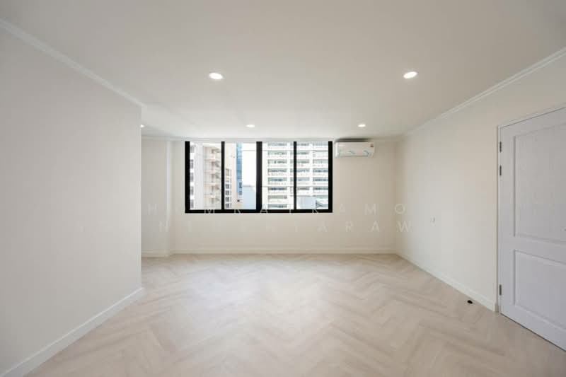 Grand Ville House 2, Bangkok, Soi Sukhumvit 19, Khlongtoei Nua, Watthana, Bangkok, 3 Bedrooms, 276 sqm, Condo For Sale, by Chomratkamol Soontorntarawong (Gor), 500235633 - DDproperty.com