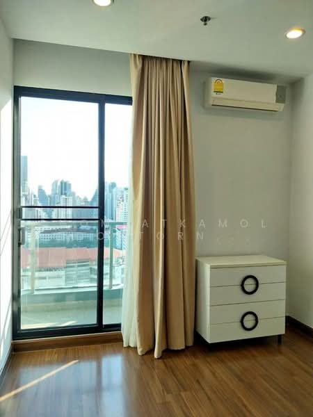 Supalai Premier Asoke, Bangkok, 1750 Petchaburi Road, Bang Kapi, Huai Khwang, Bangkok, 1 Bedroom, 51 sqm, Condo For Sale, by Chomratkamol Soontorntarawong (Gor), 500235636 - DDproperty.com