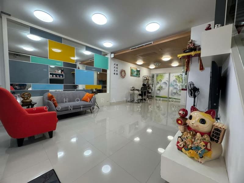 SPACE Ladprao-Mengjai : สเปซ ลาดพร้าว-เหม่งจ๋าย, กรุงเทพ, ถนนประชาอุทิศ (เหม่งจ๋าย), วังทองหลาง, วังทองหลาง, กรุงเทพ, 210 ตร.ม., ทาวน์เฮ้าส์ ขาย, โดย Chomratkamol Soontorntarawong (Gor), 500235645 - DDproperty.com