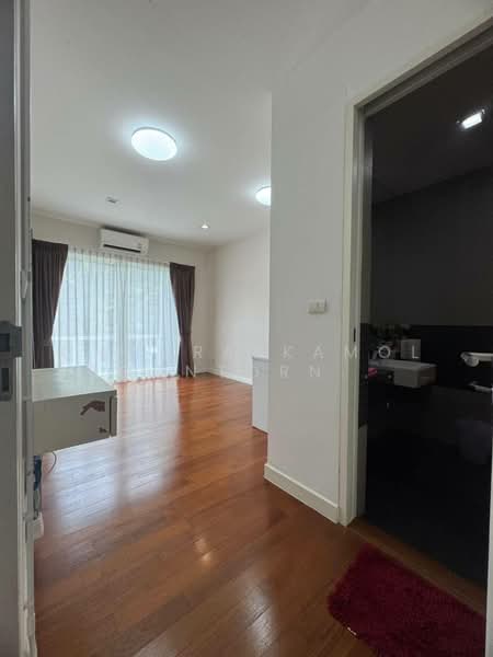 SPACE Ladprao-Mengjai, Bangkok, Pracha Uthit Road (Mengjai), Wang Thonglang, Wang Thonglang, Bangkok, 3 Bedrooms, 210 sqm, Townhouse For Sale, by Chomratkamol Soontorntarawong (Gor), 500235645 - DDproperty.com