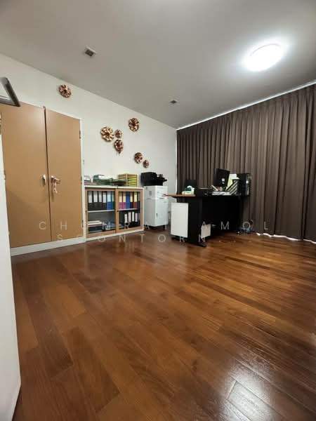 SPACE Ladprao-Mengjai, Bangkok, Pracha Uthit Road (Mengjai), Wang Thonglang, Wang Thonglang, Bangkok, 3 Bedrooms, 210 sqm, Townhouse For Sale, by Chomratkamol Soontorntarawong (Gor), 500235645 - DDproperty.com