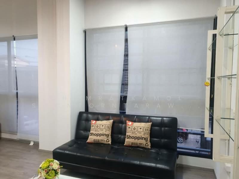 ขาย - Laddarom Ekkamai-Ramintra : ลัดดารมย์ เอกมัย-รามอินทรา, กรุงเทพ