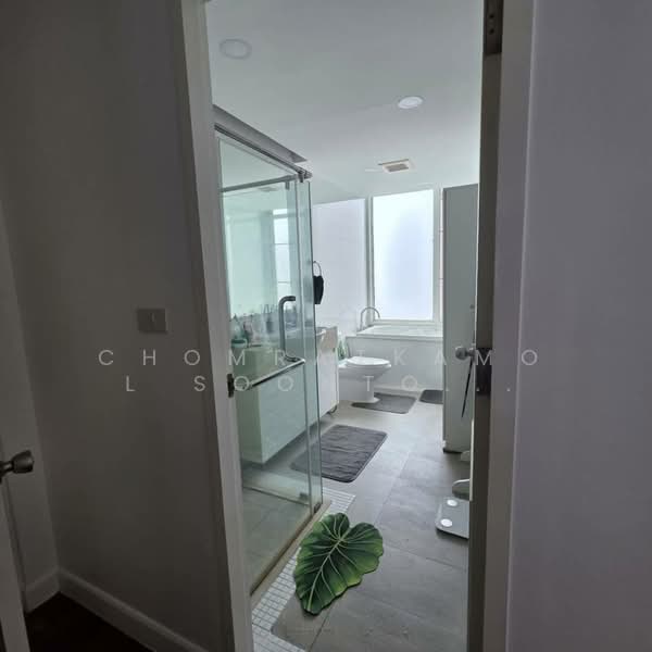 Siri Residence, Bangkok, 21 Soi Sukhumvit 24, Khong Tan, Khlong Toei, Bangkok, 3 Bedrooms, 145 sqm, Condo For Sale, by Chomratkamol Soontorntarawong (Gor), 500235650 - DDproperty.com