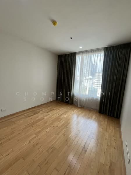 The Empire Place, Bangkok, 88 Narathiwatratchanakharin Road, Thung Maha Mek, Sathon, Bangkok, 2 Bedrooms, 96 sqm, Condo For Rent, by Chomratkamol Soontorntarawong (Gor), 500235656 - DDproperty.com