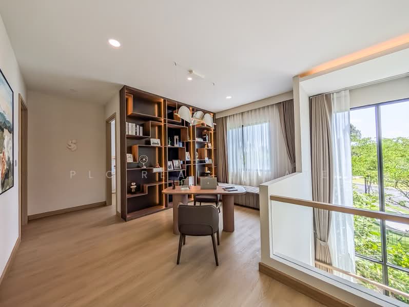 Luxury House for Sale East Pattaya Large Land, Chon Buri (Pattaya), Bang Lamung, Bang Lamung (Pattaya), Chon Buri (Pattaya), 3 Bedrooms, 332 sqm, Single Detached House For Sale, by PLC real estate, 500235697 - DDproperty.com