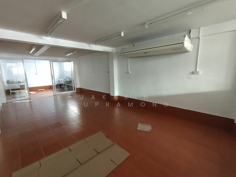 ให้เช่าโรงงาน ผลิตอาหาร ผลิตเครื่องสำอาง เพชรเกษม 69 หนองแขม กรุงเทพ, กรุงเทพ, หนองแขม, หนองแขม, กรุงเทพ, 210 ตร.ม., โกดัง-โรงงาน ให้เช่า, โดย Jakarin Houpramong, 500235699 - DDproperty.com