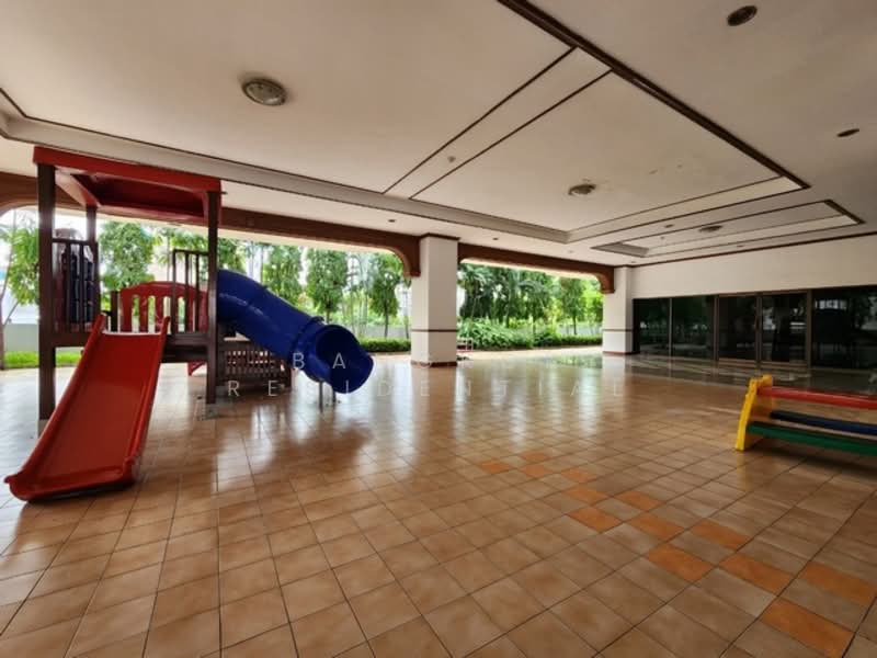 Sethiwan Palace Sukhumvit 4 : เศรษฐีวรรณ พาเลซ สุขุมวิท 4, กรุงเทพ, 233 ถนนสุขุมวิท ซอย 4, คลองเตย, คลองเตย, กรุงเทพ, 250 ตร.ม., อพาร์ทเมนท์ ให้เช่า, โดย Bangkok Residential, 500235706 - DDproperty.com