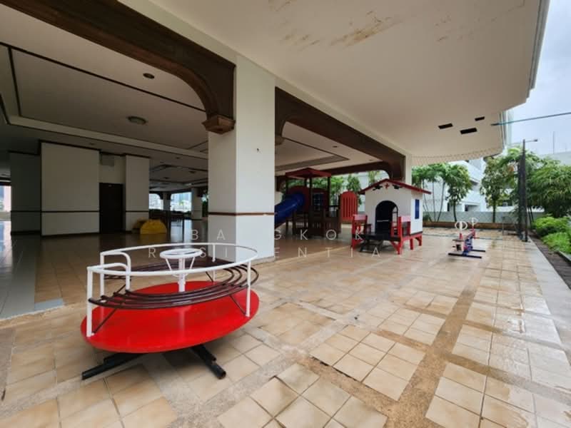 Sethiwan Palace Sukhumvit 4 : เศรษฐีวรรณ พาเลซ สุขุมวิท 4, กรุงเทพ, 233 ถนนสุขุมวิท ซอย 4, คลองเตย, คลองเตย, กรุงเทพ, 250 ตร.ม., อพาร์ทเมนท์ ให้เช่า, โดย Bangkok Residential, 500235706 - DDproperty.com