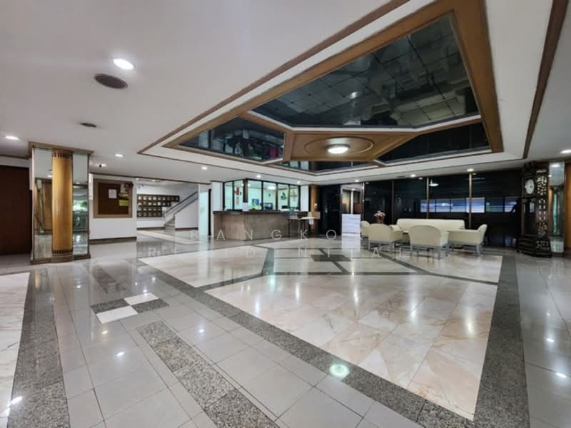 Sethiwan Palace Sukhumvit 4, Bangkok, 233 Sukhumvit Road Soi 4, Khlong Toei, Khlong Toei, Bangkok, 3 Bedrooms, 250 sqm, Apartment For Rent, by Bangkok Residential, 500235706 - DDproperty.com