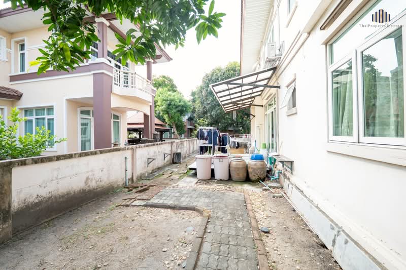 Home on Green Thanyathani, Pathum Thani, Villa Thanya Thani Village No. 5/221, Lat Sawai, Lam Luk Ka, Pathum Thani, 4 Bedrooms, 245 sqm, Single Detached House For Sale, by คุณเตชิต, 500235709 - DDproperty.com