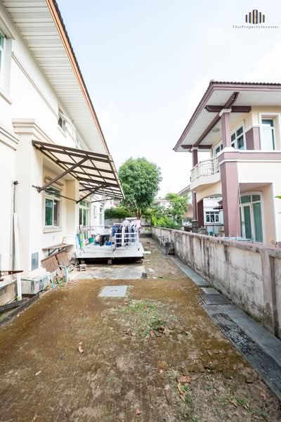 Home on Green Thanyathani, Pathum Thani, Villa Thanya Thani Village No. 5/221, Lat Sawai, Lam Luk Ka, Pathum Thani, 4 Bedrooms, 245 sqm, Single Detached House For Sale, by คุณเตชิต, 500235709 - DDproperty.com