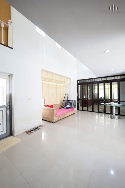 Home on Green Thanyathani, Pathum Thani, Villa Thanya Thani Village No. 5/221, Lat Sawai, Lam Luk Ka, Pathum Thani, 4 Bedrooms, 245 sqm, Single Detached House For Sale, by คุณเตชิต, 500235709 - DDproperty.com