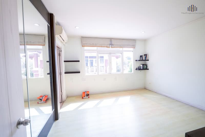 Home on Green Thanyathani : โฮม ออน กรีน ธัญธานี, ปทุมธานี, วิลล่า หมู่บ้านธัญธานี เลขที่ 5/221, ลาดสวาย, ลำลูกกา, ปทุมธานี, 245 ตร.ม., บ้านเดี่ยว ขาย, โดย คุณเตชิต, 500235709 - DDproperty.com