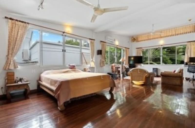 Detached house Sukhumvit 38, Bangkok, Khlong Toei, Khlong Toei, Bangkok, 2 Bedrooms, 200 sqm, Single Detached House For Sale, by Harrison Public Co., Ltd., 500235715 - DDproperty.com