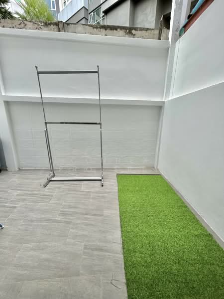 Townhouse in prime area, Soi Sathorn 21, Bangkok, -, Yan Nawa, Sathon, Bangkok, 6 Bedrooms, 320 sqm, Townhouse For Sale, by Connex Property, 500235736 - DDproperty.com