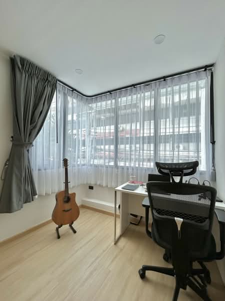 Townhouse in prime area, Soi Sathorn 21, Bangkok, -, Yan Nawa, Sathon, Bangkok, 6 Bedrooms, 320 sqm, Townhouse For Sale, by Connex Property, 500235736 - DDproperty.com