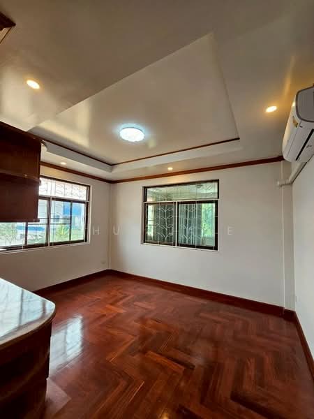 Detached House for Rent in Lat Phrao – Fully Renovated (SPSJP263), Bangkok, ลาดพร้าว 93, Khlong Chaokhun Sing, Wang Thonglang, Bangkok, 7 Bedrooms, 800 sqm, Single Detached House For Rent, by Khun Jane, 500235739 - DDproperty.com