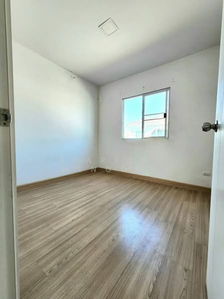 undefined, Bangkok, Tha Rang, Bang Khen, Bangkok, 3 Bedrooms, 110 sqm, Townhouse For Sale, by Aparasmi Mengoon, 500235756 - DDproperty.com