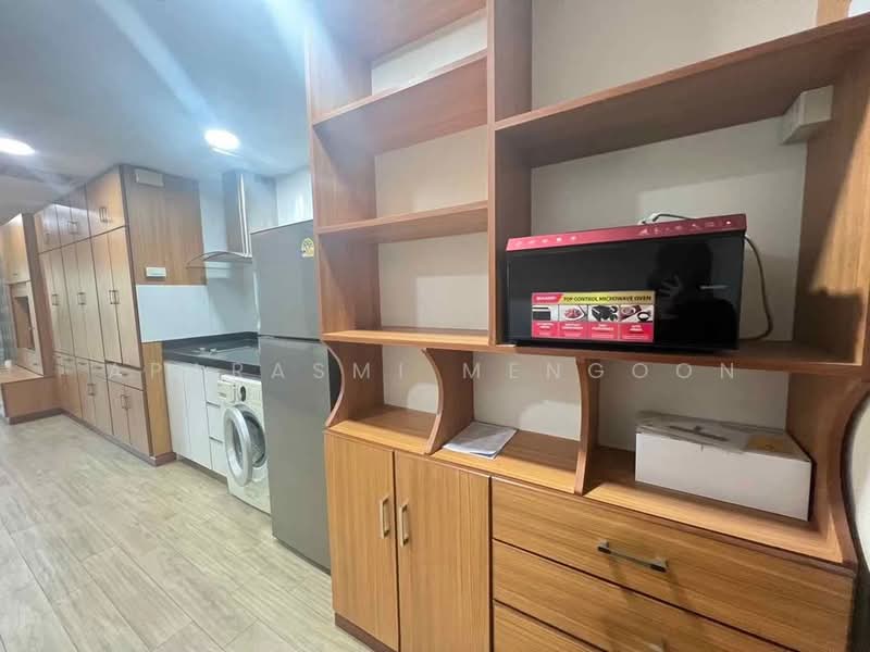 Noble Remix, Bangkok, 772 Soi Sukhumvit 36, Sukhumvit Road, Khong Tan, Khlong Toei, Bangkok, 1 Bedroom, 55 sqm, Condo For Rent, by Papavalin Techatanaphuwit, 500235774 - DDproperty.com