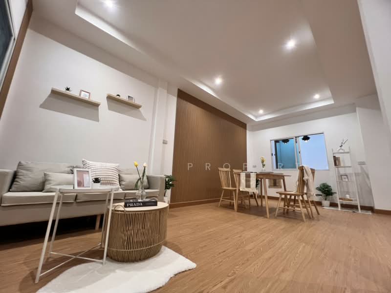 Sinchai 3, Bangkok, จรัญสนิทวงศ์ 35, Bang Khun Sri, Bangkok Noi, Bangkok, 3 Bedrooms, 168 sqm, Townhouse For Sale, by Connex Property, 500235777 - DDproperty.com