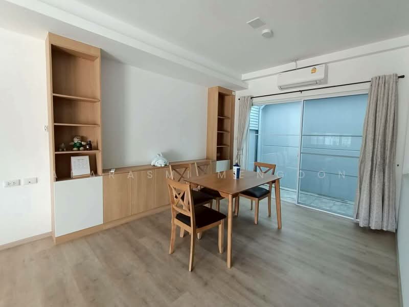 Indy 2 Bangna-Ramkhamhaeng 2, Bangkok, Soi Ramkhamhaeng 2, Dok Mai, Prawet, Bangkok, 3 Bedrooms, 204 sqm, Townhouse For Sale, by Aparasmi Mengoon, 500235782 - DDproperty.com