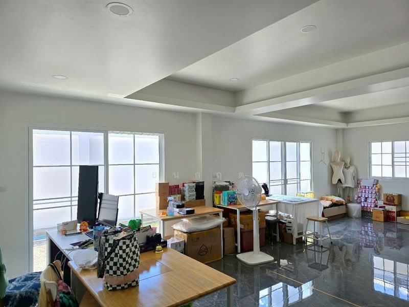 โกดังให้เช่าพร้อมออฟฟิศ ใกล้เดอะมอลล์ บางแค พุทธมณฑล สาย2🚩สมาคมปักษ์ใต้ ถนน กาญจนาภิเษก, กรุงเทพ, ศาลาธรรมสพน์, ทวีวัฒนา, กรุงเทพ, 405 ตร.ม., โกดัง-โรงงาน ให้เช่า, โดย ธนกฤต, 500235784 - DDproperty.com